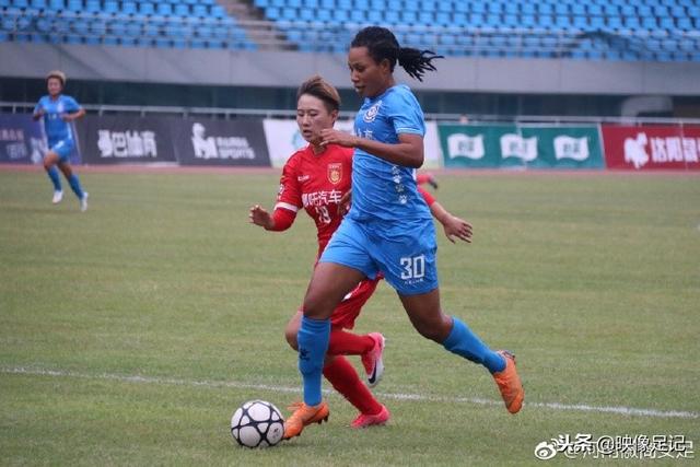 迪奥曼德宣称父亲是巴黎拥趸 此前多次说是利物浦死忠